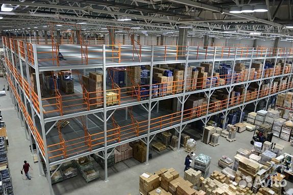 Мезонинные стеллажи и конструкции для склада
