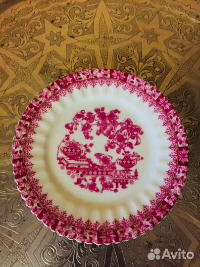 Блюдца. Тонкий фарфор