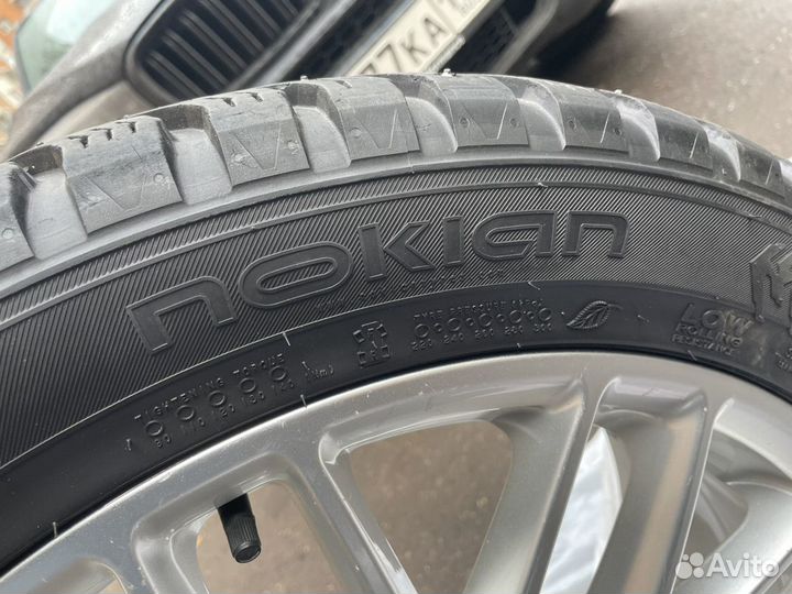 Nokian Tyres Hakkapeliitta 8 SUV 255/45 R20