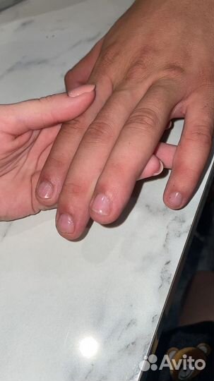 Аппаратный маникюр