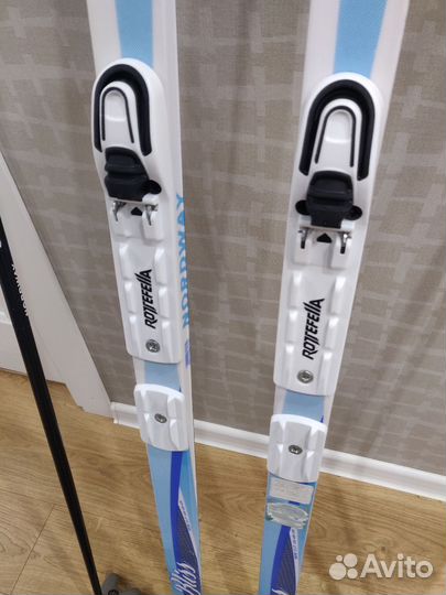 Лыжи беговые детские, ботинки лыжные