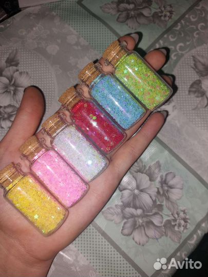 Глитер для ногтей