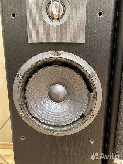 Акустические колонки JBL LX2000