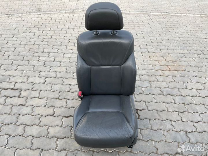 Сиденье лев. перед. Lexus Lx570