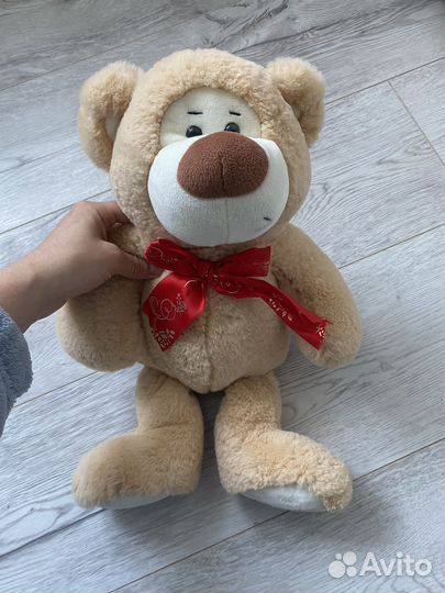 Плюшевый медведь