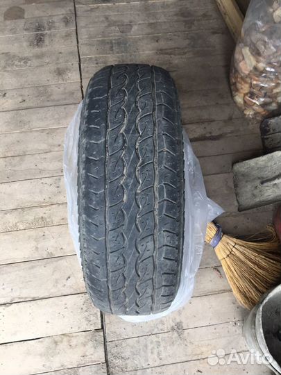 Kumho Road Venture SAT KL61 245/70 R16
