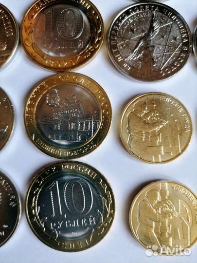 Значки СССР и монеты России