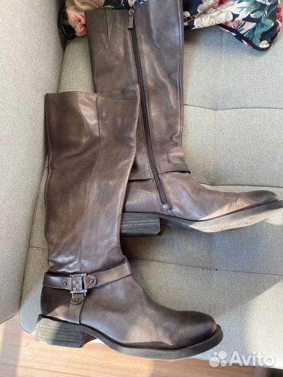 Кожаные демисезонные сапоги Vince Camuto 40