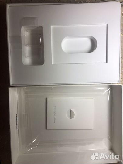 Коробка iPad
