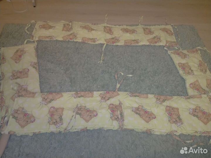 Бортики в кроватку