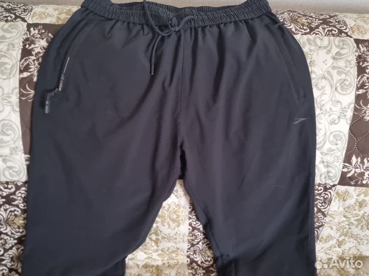Спортивные брюки мужские