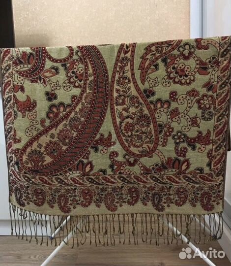 Шарф-палантин женский