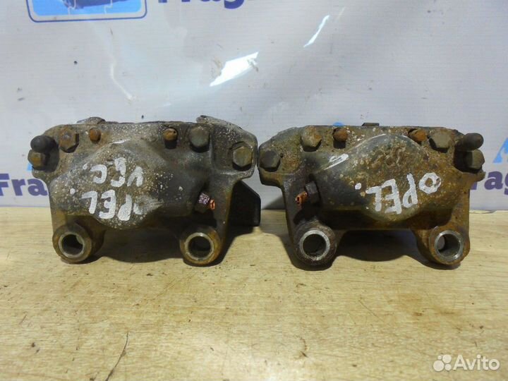 Суппорт тормозной задний Opel Vectra B