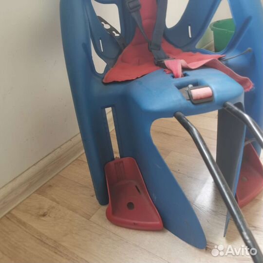 Детское велокресло заднее