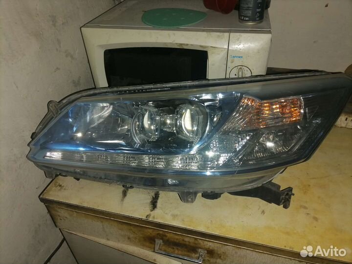 Фара левоя хонда акорд гибрит 2015 год CR 6