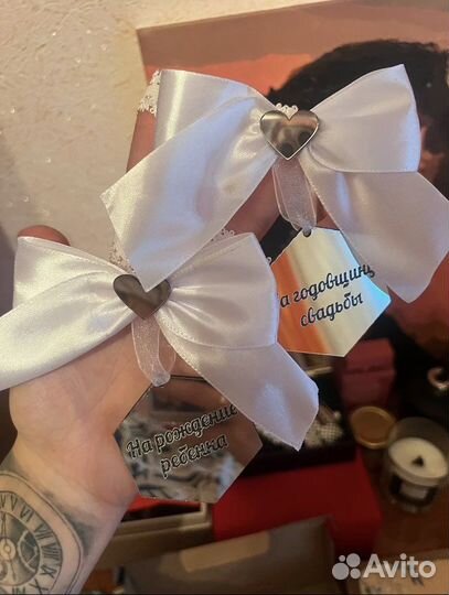 Украшение на свадебное шампанское