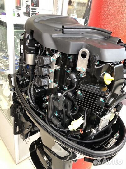 Лодочный мотор Gladiator GEF 60 fvel-T черный витр