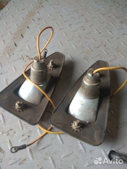 Поворотники задние Москвич