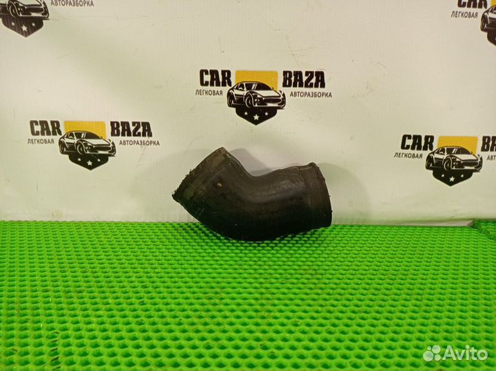 Патрубок интеркулера