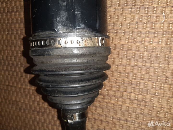 Передний левый привод KIA Sportage 4