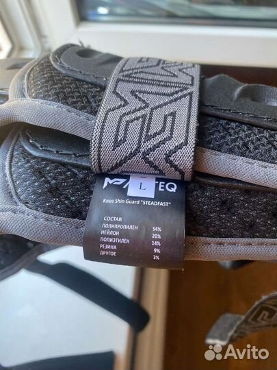 Наколенники Moteq