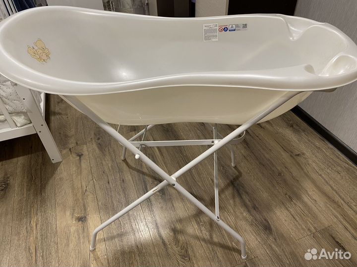 Ванночка с подставкой