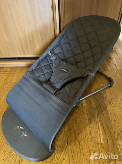Шезлонг babybjorn