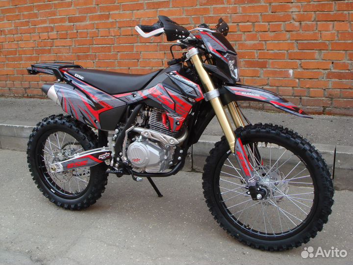 BSE Z3 21/18 Red Black