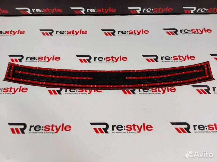 Накладка заднего бампера Lexus RX270 10-15г K2327