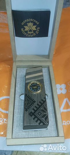 Настольные часы из дуба путешествие во времени