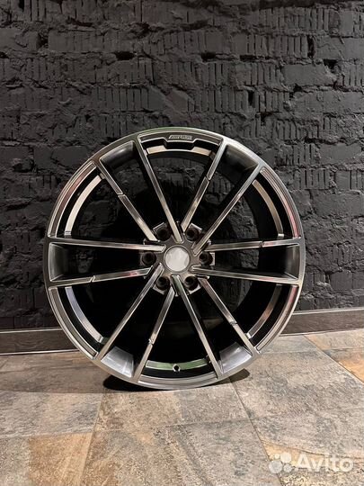 Диски R22 9,5j et30 6x139.7 Nismo Design