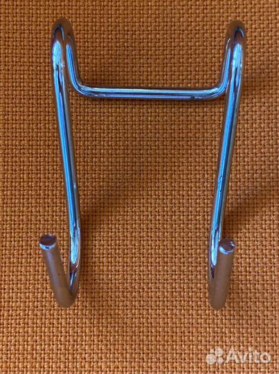 Крючок на рейлинг двойной