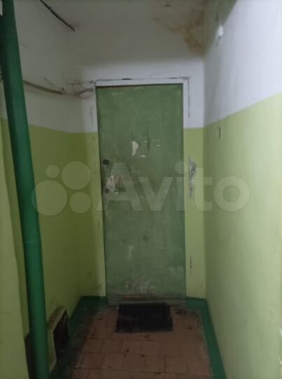 Комната 28,3 м² в 5-к., 2/5 эт.