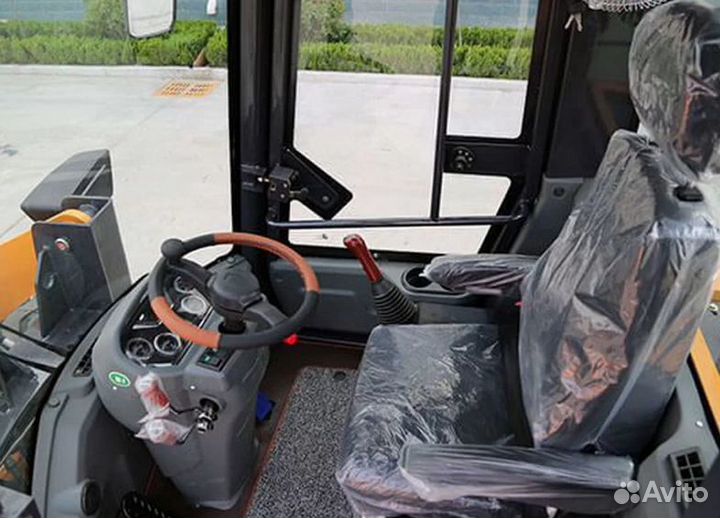 Фронтальный погрузчик LuGong LG-S, 2023