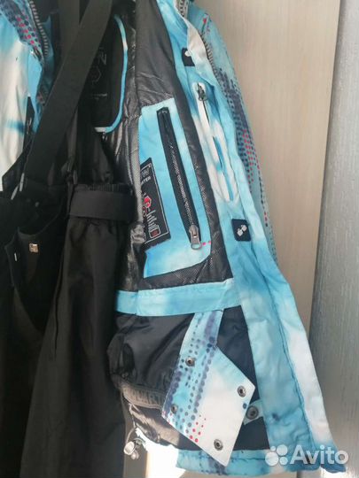 Костюм спортивный женский