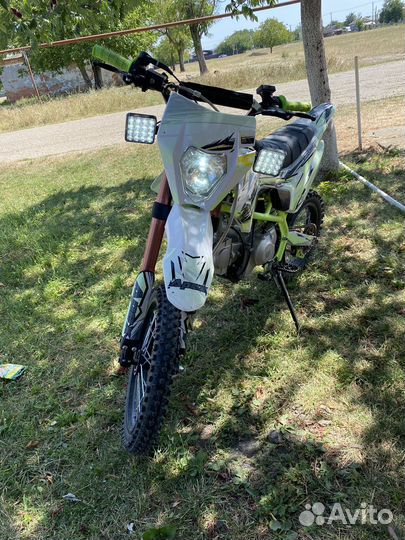 Питбайк Motoland Apex 125E