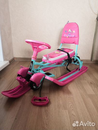 Снегокат детский с ручкой и выдвижными колесами