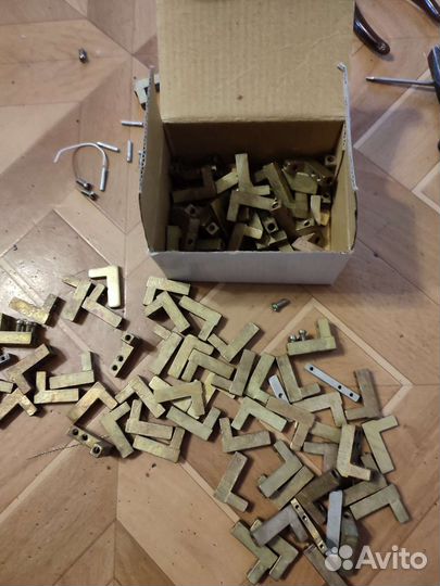 Колодка клемная электрическая латунь