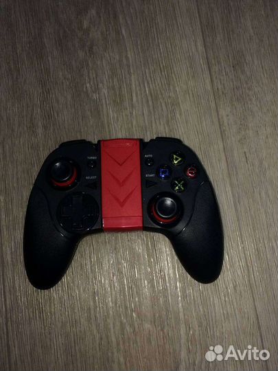 Геймпад беспроводной dexp G-M1