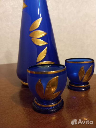 Графин с рюмками