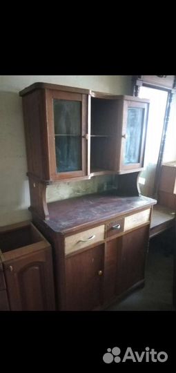 Старинный буфет