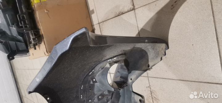 Бампер передний Granta FL переднее ваз (LADA) Б/у