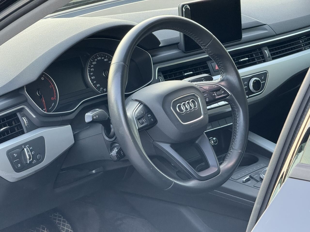 Audi A4: фото владельца