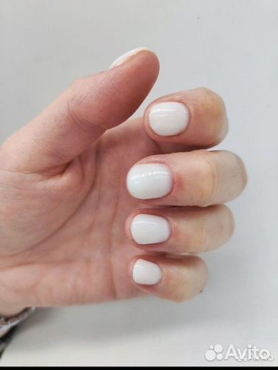 Маникюр педикюр модель