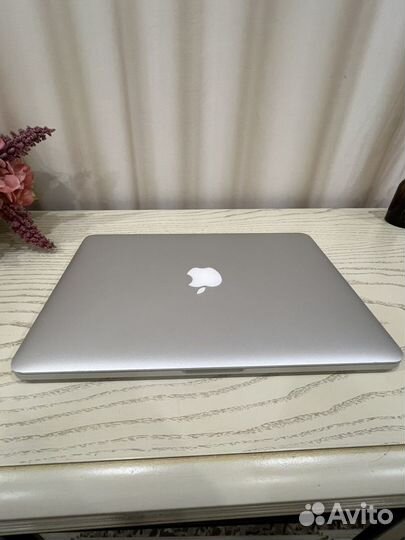 Apple macbook pro 13