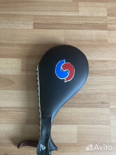 Ракетка для тхэквондо