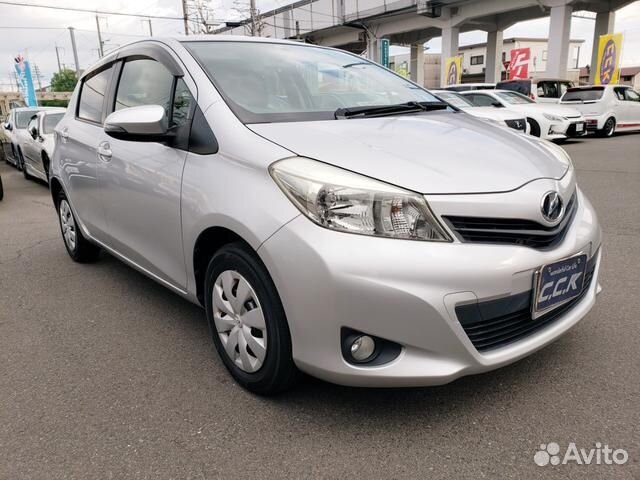 Toyota Vitz 1.0 CVT, 2013, 47 000 км