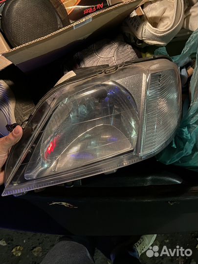 Фары на renault logan 1