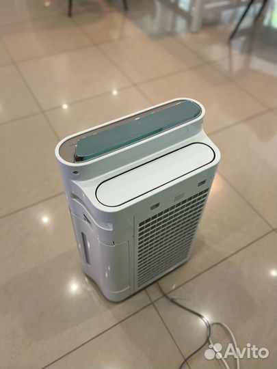 Мойка воздуха Sharp KC-D61RW