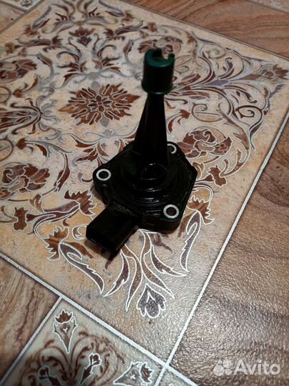 Датчик уровня масла vag